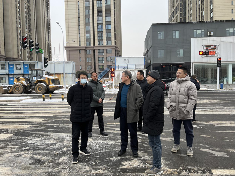 体育竞猜官网·(中国)官方网站总经理助理黄志澎到市政道路项目检查指导工作