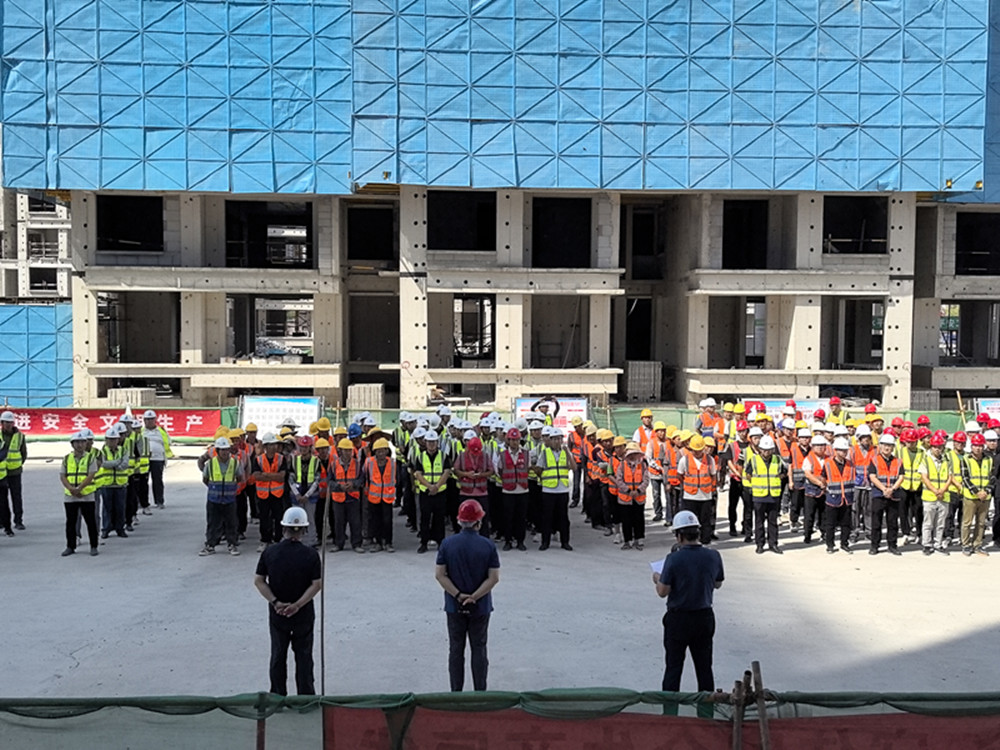 体育竞猜官网·(中国)官方网站深入开展“安全宣传咨询日”活动